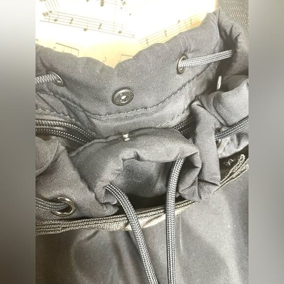 Beyond Yoga Convertible Gym Bag in Black - Picture 9 of 11